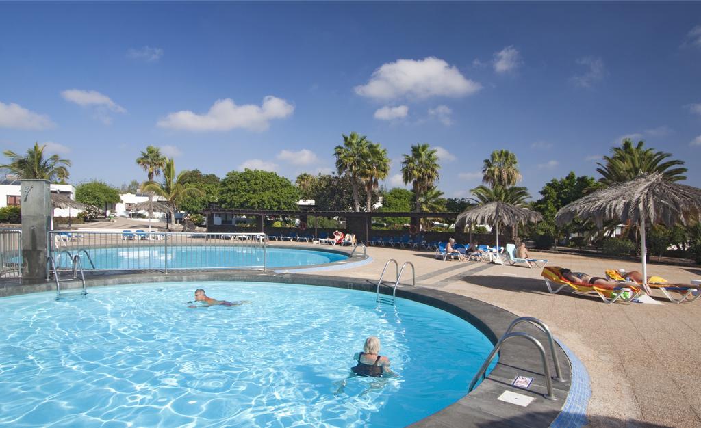 Bungalows Playa Limones ปลายาบลังกา ภายนอก รูปภาพ